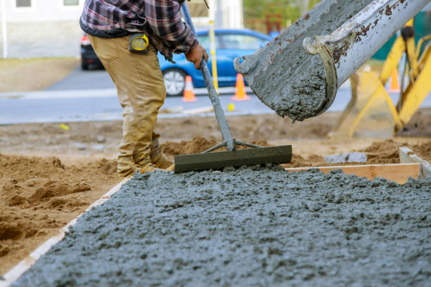 Best Concrete Flooring Contractor  in Trabuco Nyon, CA